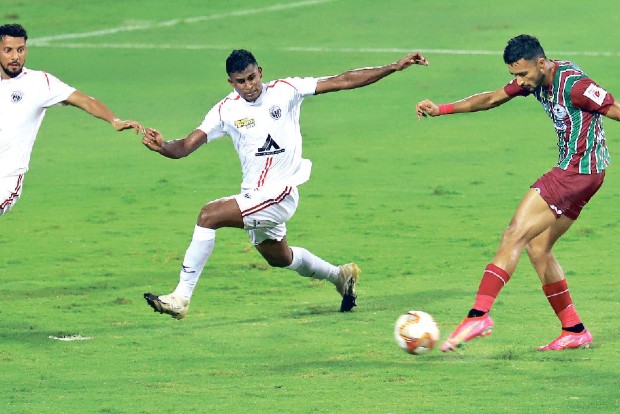ATKMB sets up final with Mumbai