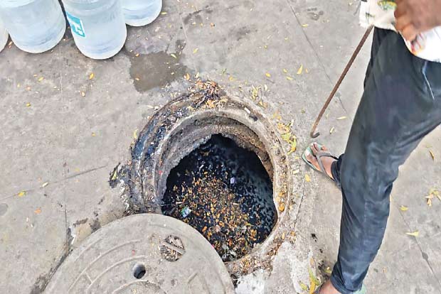 Now, report unsafe cleaning of sewers and septic tanks