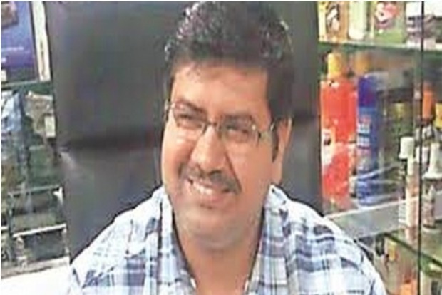 Mansukh Hiren Death Case: Maharashtra ATS Officials Record The Statement Of Mansukh Hiren’s Wife, Sons Mansukh Hiren Death Case: Maharashtra ATS Officials Record The Statement Of Mansukh Hiren’s Wife, Sons