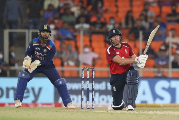 1st T20I: England win by 8 wkts to take 1-0 lead