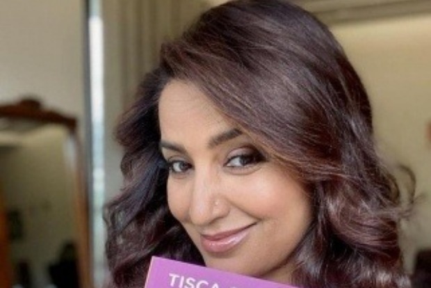 Tisca Chopra unveils cover of new book