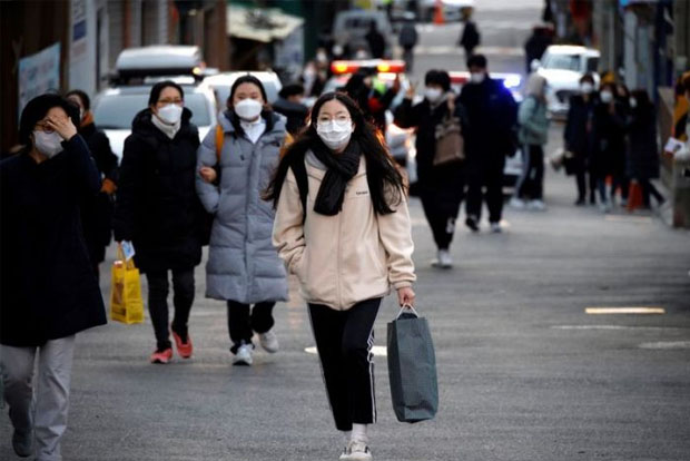 S Korean capital orders tests for all foreigners