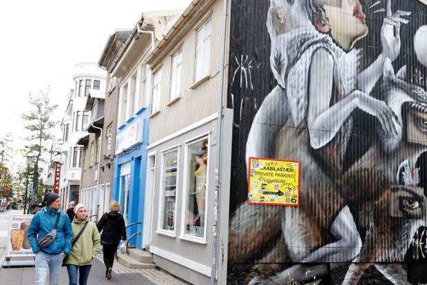 Iceland opens borders for vaccinated visitors to boost tourism