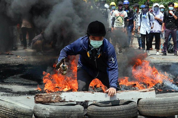 Defence chiefs from 12 nations slam Myanmar violence Defence chiefs from 12 nations slam Myanmar violence