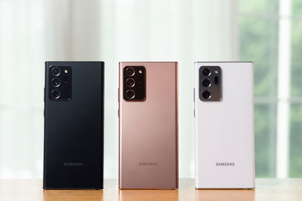 Samsung reclaims top spot in smartphone sales in Feb