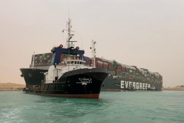 Canal service provider says container ship in Suez set free
