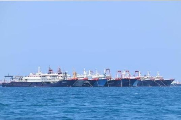 Philippines demands China remove vessels at 6 islands, reefs Philippines demands China remove vessels at 6 islands, reefs