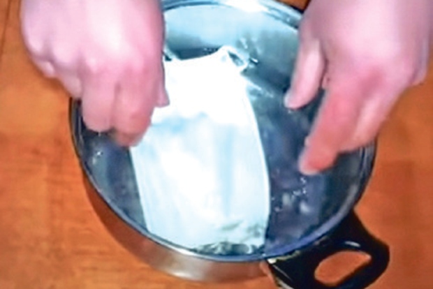 No, your surgical masks don’t have worms