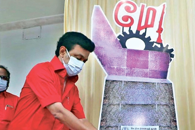 DMK candidates given checklist, dos and don’ts for counting day
