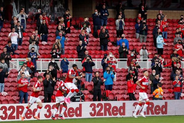 Premier League looking to allow fans inside stadiums from May 17