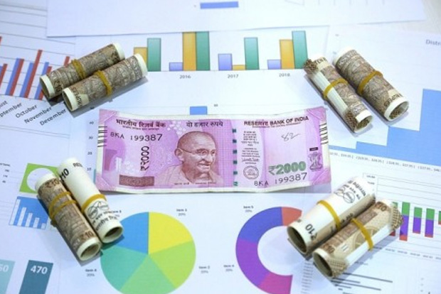 FIIs turn net buyers of realty stocks