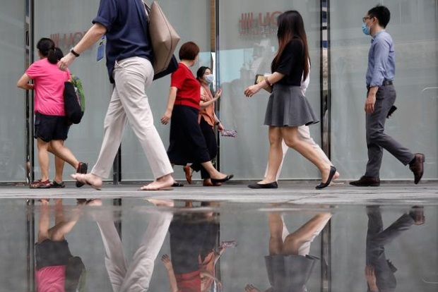 Singapore offers foreign worker levy rebate to companies facing labour shortage