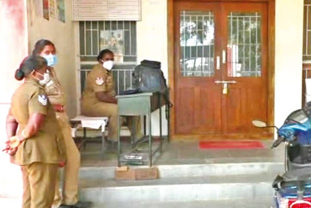 Tension prevails as cop locks station Tension prevails as cop locks station