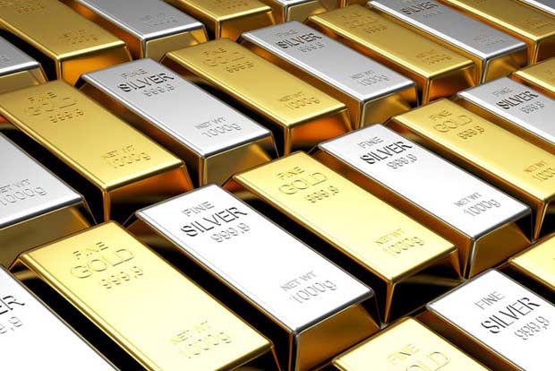 Gold, silver decline on weak global trends