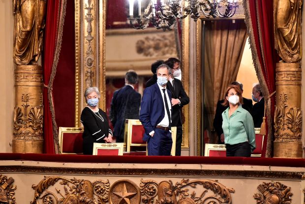Italys La Scala reopens to public after 7-month pandemic-led closure