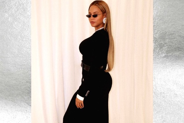 Beyonce slays in all-black ensemble