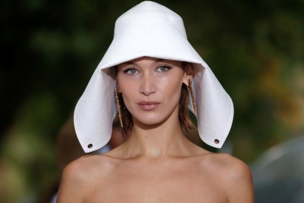 Bella Hadid joins pro-Palestine march in NYC amid Israel-Gaza conflict