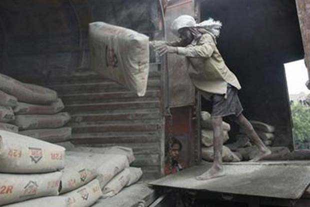 Indian cement makers price hikes to support margins: Fitch Ratings