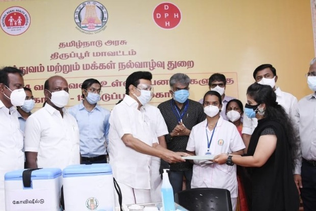 Tamil Nadu rolls out free of cost COVID-19 vaccination for 18-44 age group Tamil Nadu rolls out free of cost COVID-19 vaccination for 18-44 age group