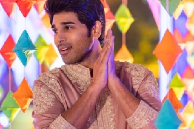 Allu Sirish teases fans with pre-look poster of next film