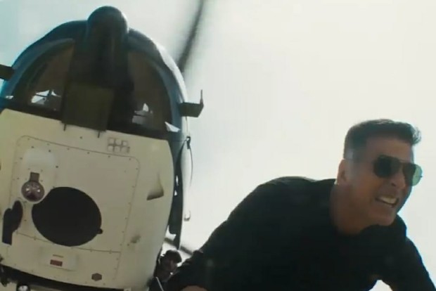 Akshay Kumar pulls off daredevil stunt in Sooryavanshi new action promo
