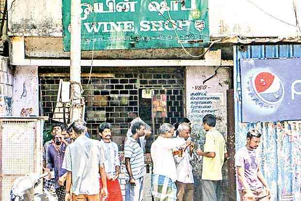 Tasmac targets liquor sale of Rs 1,000 cr this Deepavali