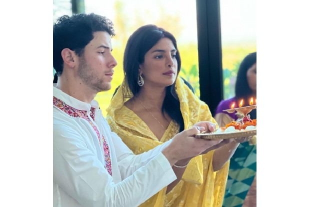 Priyanka, Nick Jonas perform Lakshmi puja at Los Angeles home Priyanka, Nick Jonas perform Lakshmi puja at Los Angeles home