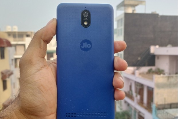 JioPhone Next offers seamless experience at affordable cost