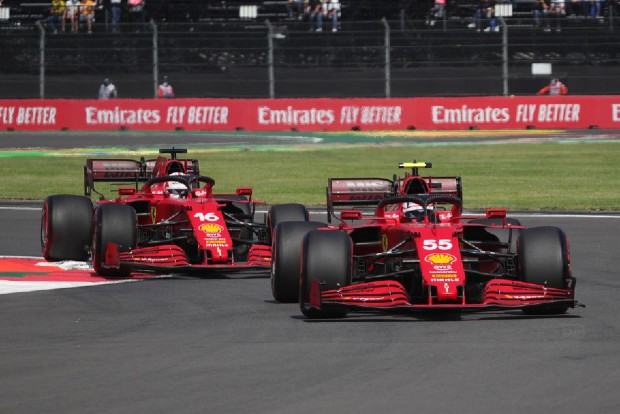 Motor racing-Ferrari overtake McLaren in the battle for third