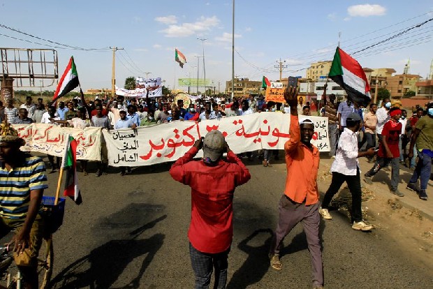 Sudan court orders restoral of internet, but no sign of services returning