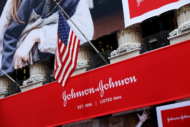 Healthcare giant Johnson and Johnson to split into two companies Healthcare giant Johnson and Johnson to split into two companies