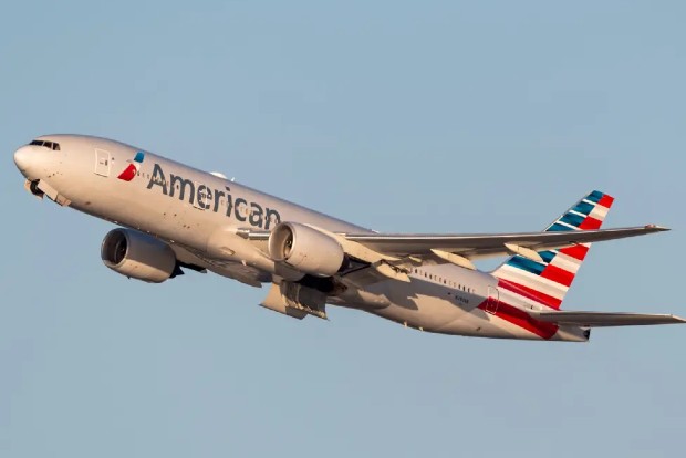 Non-stop: American Airlines eyes Mumbai, prepares to compete with Tata-backed Air India