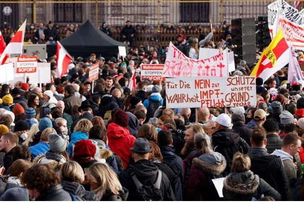 Thousands march in Brussels against Belgiums COVID measures Thousands march in Brussels against Belgiums COVID measures