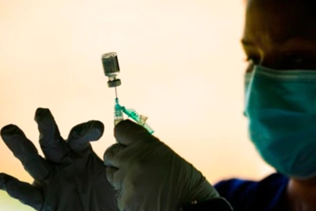 Over 90 percent US federal workers receive at least 1 dose of Covid vax