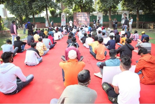 Youth Congress pays tribute to farmers