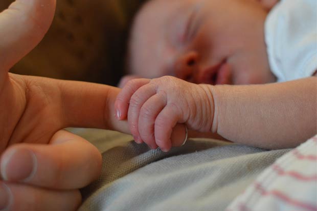Winter care tips for newborn babies