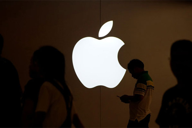 Apple working on new wireless charging tech: Report