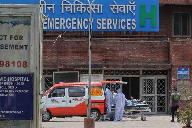Delhis LNJP hospital designated to treat Omicron patients