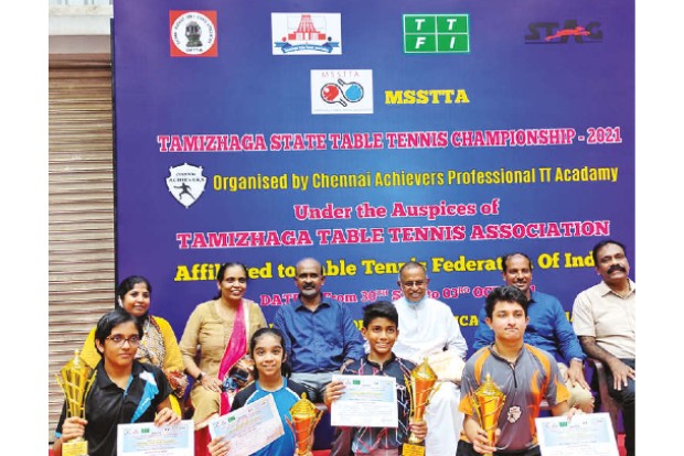 Abhinandh, Shriya dominate in State tourney