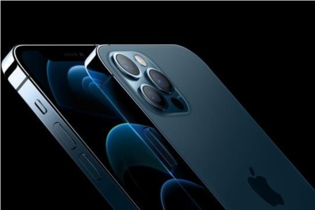 Apple to offer free AirPods with iPhone 12, iPhone 12 mini