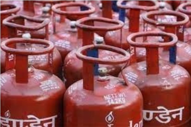 LPG price up by Rs 15 per cylinder, fuel rates rise