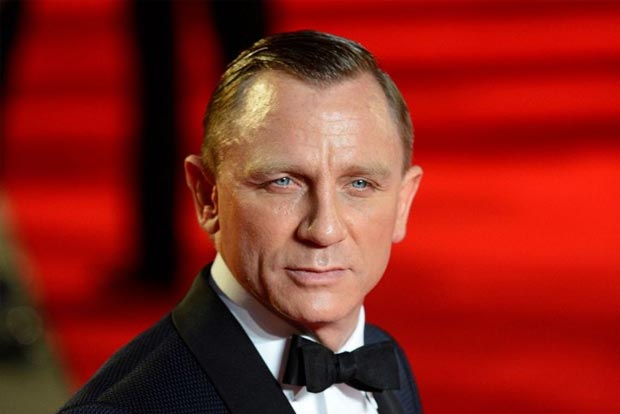 Daniel Craig receives star on Hollywood Walk of Fame