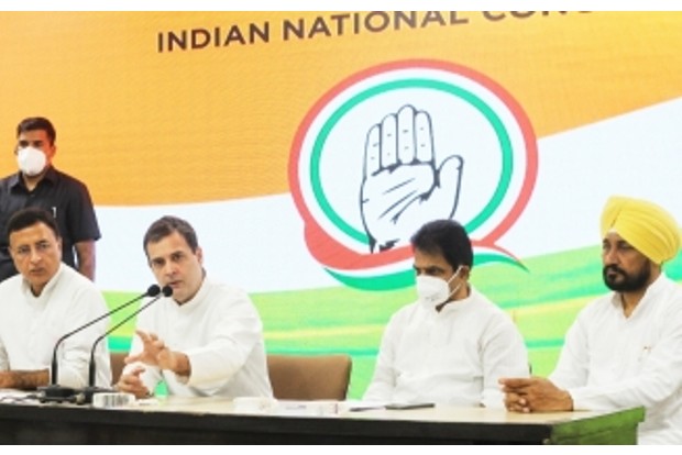 3 from G-23, Pilot, Sidhu in Cong star campaigners list for bypolls