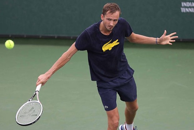 Medvedev sails into third round with commanding win at Indian Wells
