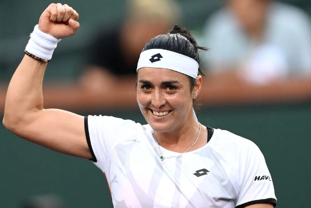 Tennis-Tunisias Jabeur to become first Arab player to crack top 10