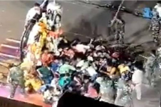 Idol immersion turns violent in Patna: 1 killed, several injured