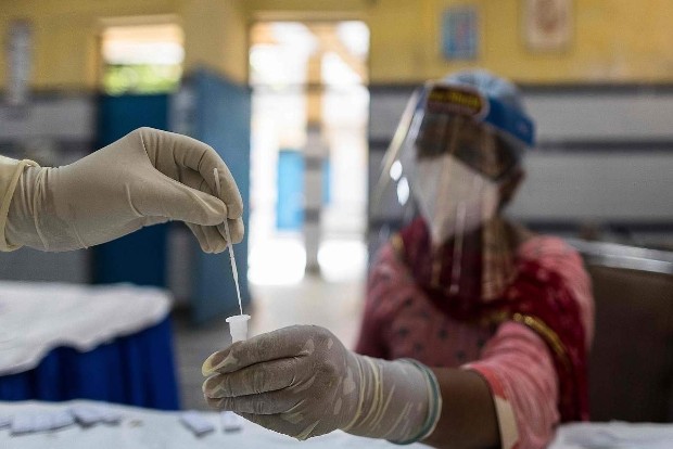 COVID cases drop to below 1,200 in Tamil Nadu