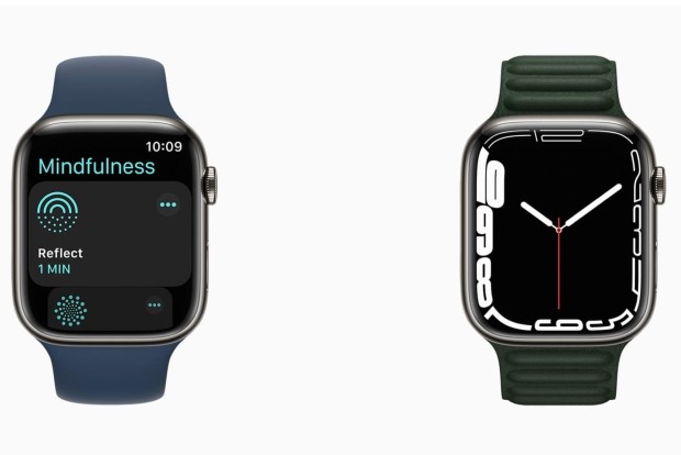 Apple Watch Series seven requires 5W USB-C power delivery adapter for fast charging