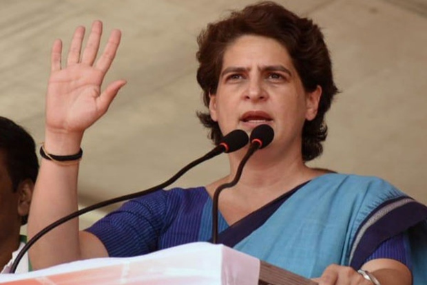 Smartphone for inter pass girls, scooty for graduate girls if Cong forms govt in UP: Priyanka