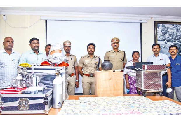 6-member iridium scammers held, Rs 99.20 lakh fake notes seized